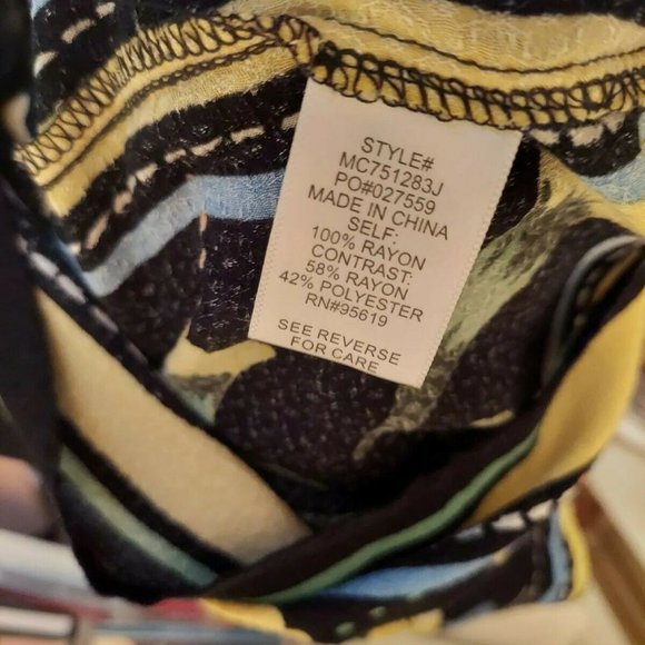 John Paul Richard Blue Floral Tunic Top M Kimono Rayon - Picture 5 of 5